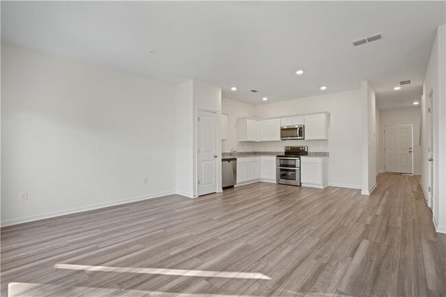 Photo - 541 Magnolia Cir