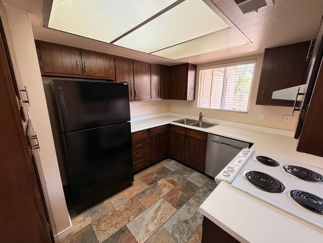 Photo - 4509 W Continental Dr