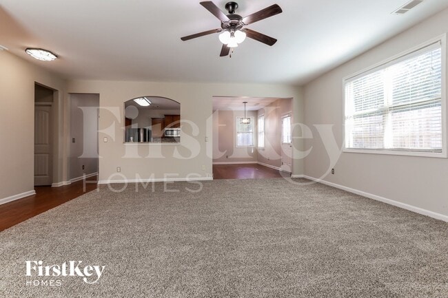 Photo - 1312 Thomas Daniel Way