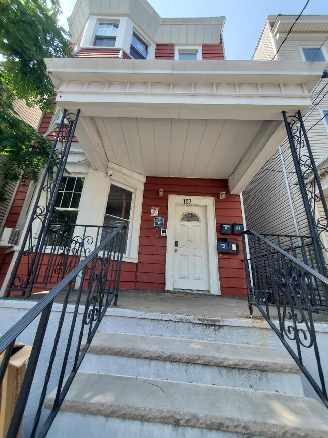 Photo - 157 Bidwell Ave Unit 2