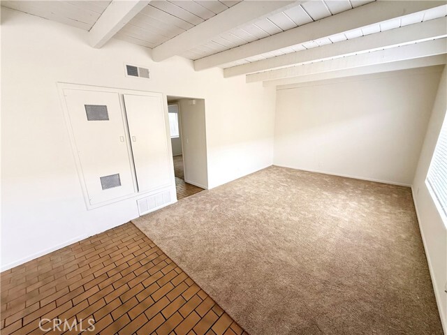 Building Photo - 155 W Escalones Unit C