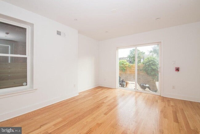 Photo - 614 W Norris St