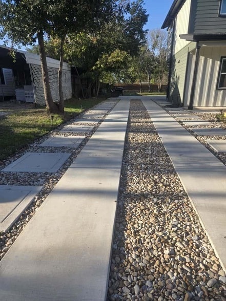 Photo - 724 Ramsey Ave