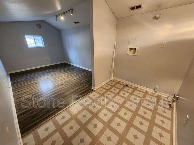 Photo - 1845 N 24th St