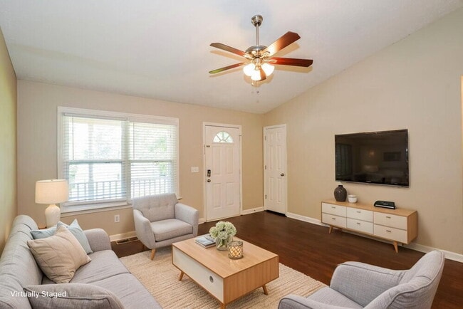 Photo - 408 Dellwood Dr
