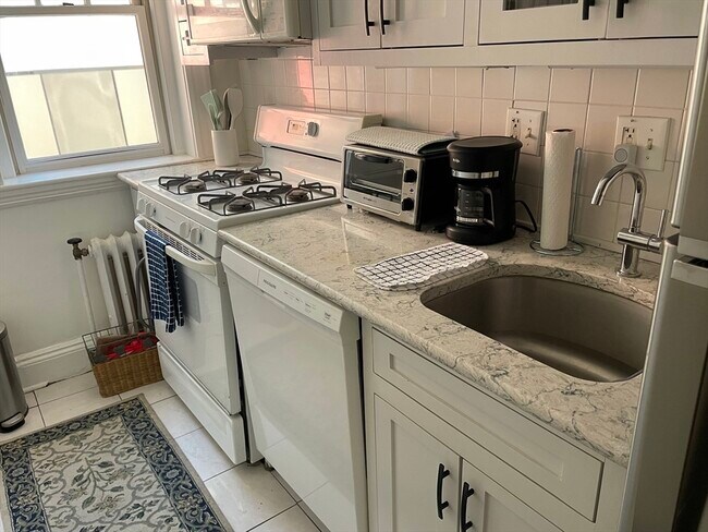 Photo - 848 Massachusetts Ave Unit 3