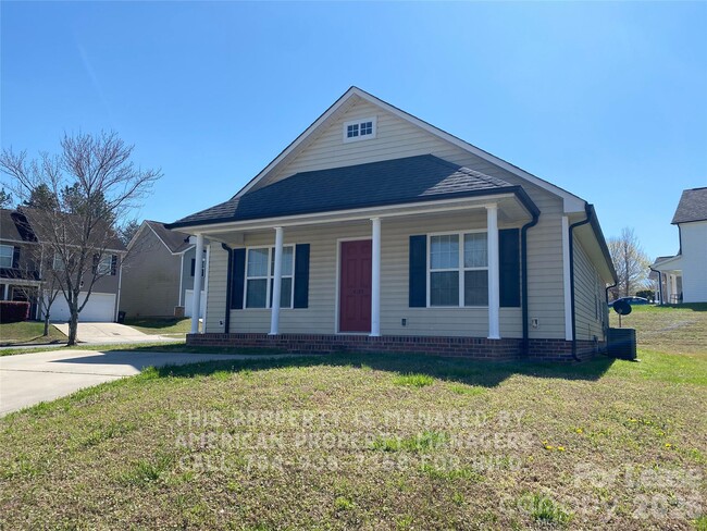 Building Photo - 4135 Broadstairs Dr SW