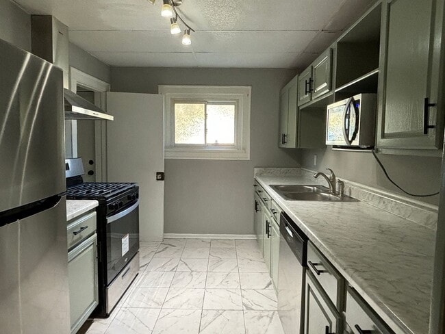 Photo - 4225-27 North College Avenue Unit 4227