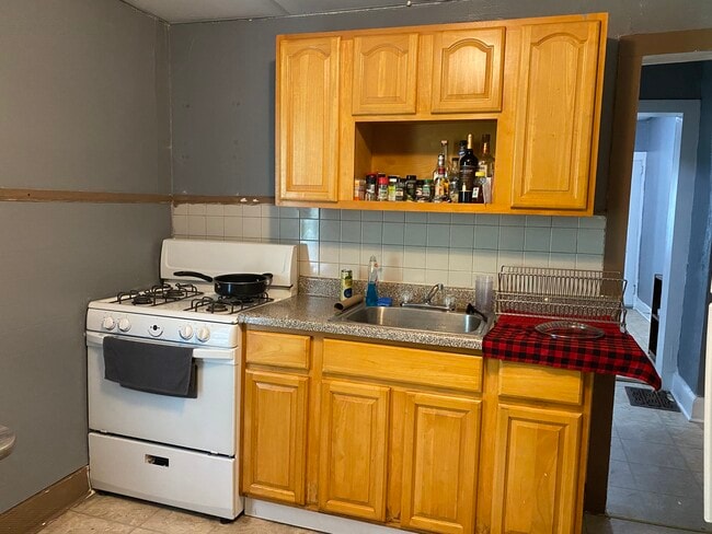 Photo - 40 Walnut St