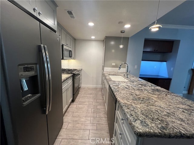 Building Photo - 11630 Warner Ave Unit 414