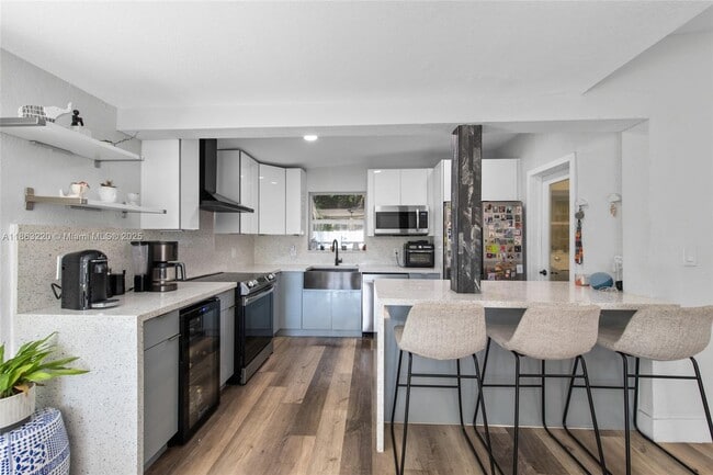 Photo - 1704 SW 9th St