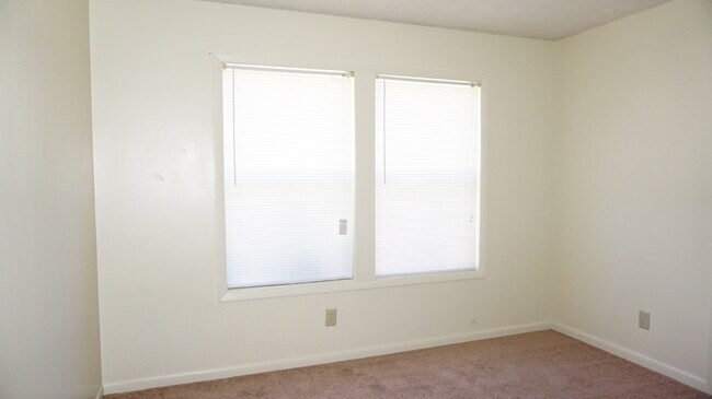 Photo - 1022-1 BROOKHOLLOW~STEWARTS CREEK