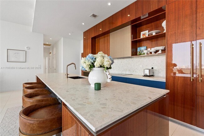 Photo - 2678 Tigertail Ave Unit PH4