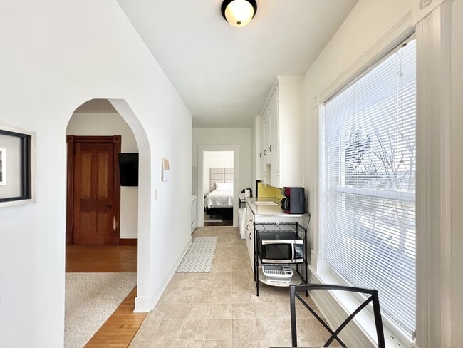 Photo - 420 N Jackson St Unidad 4