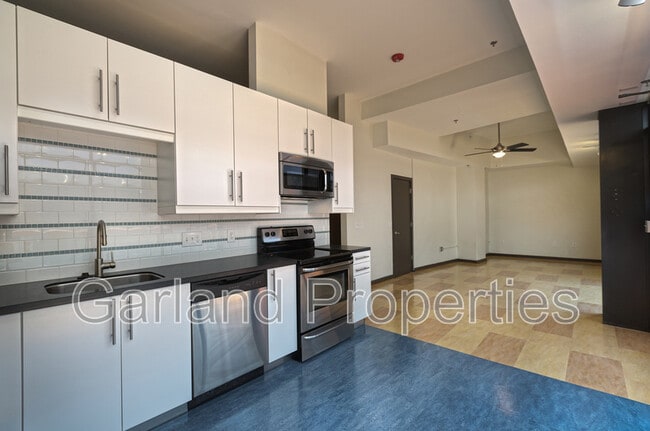 Photo - 110 Campbell Ave SE Unit SW 303