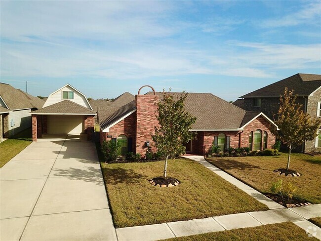 Building Photo - 6535 Bastrop Trl Rental