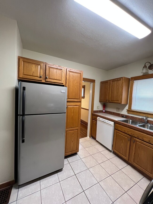 Photo - 534 E Prospect St