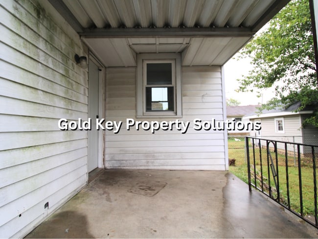Photo - Oversized 3 BR 1 BA House with Garage and ...