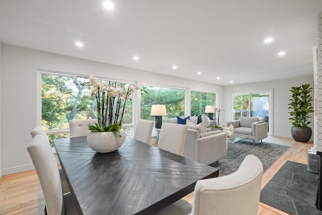 Photo - 3811 Farm Hill Blvd