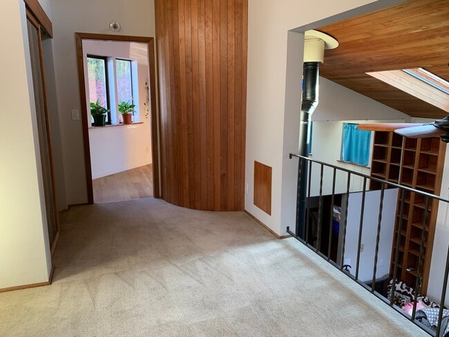 Photo - 2901 SE Oaks Park Way