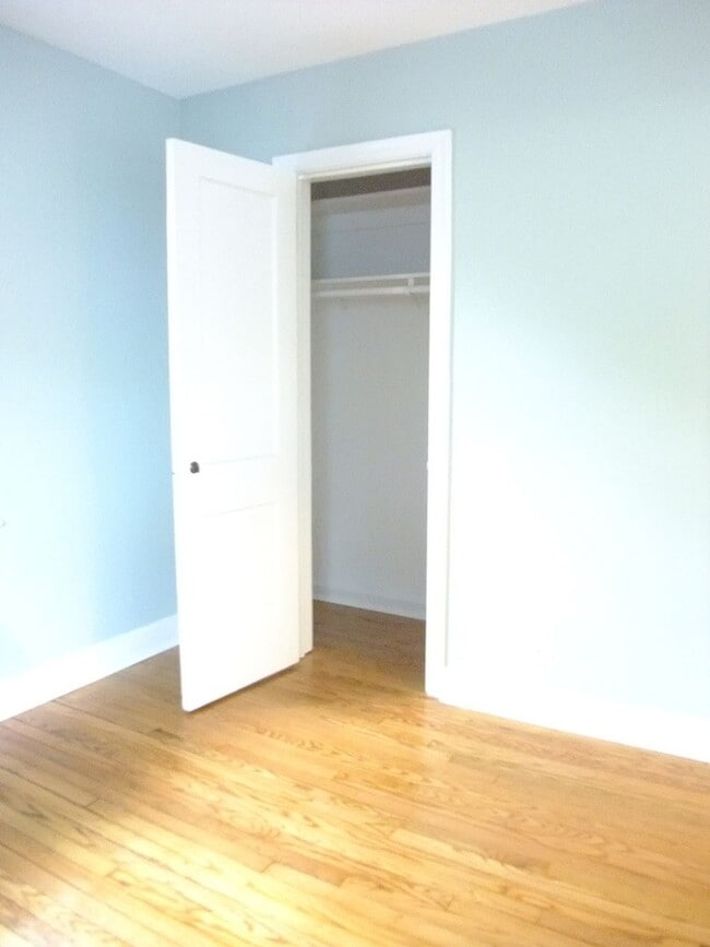 Building Photo - 8210 Greenwood Ave