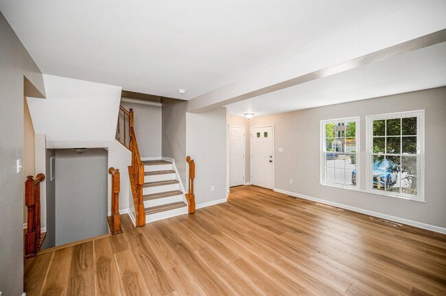 Photo - 9705 Becker Ct