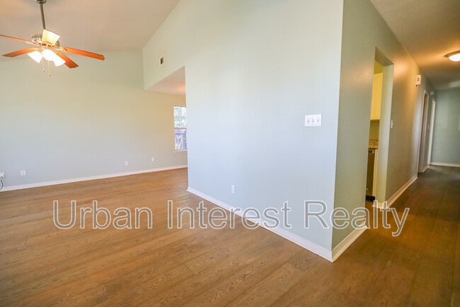 Photo - 162 Lola Cir