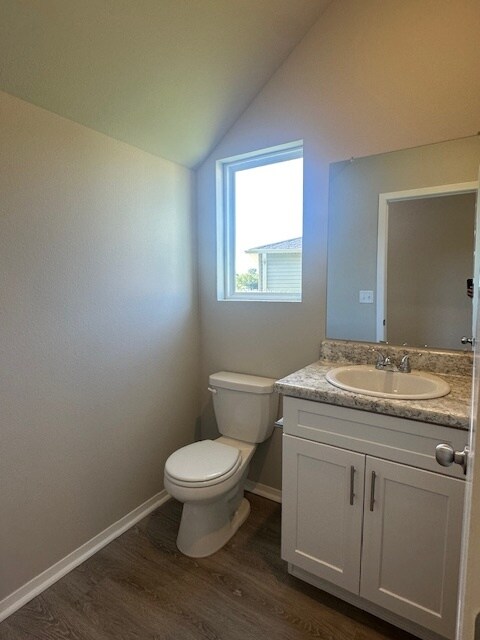 Photo - 3411 Adoration St