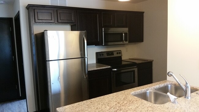 Photo - 1032 Newton Rd