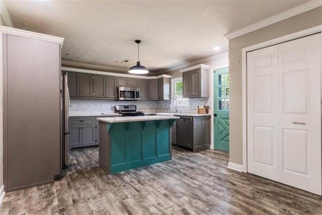 Photo - 292 Plum Springs Rd