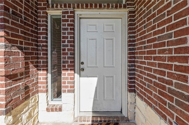 Photo - 3511 Farah Dr