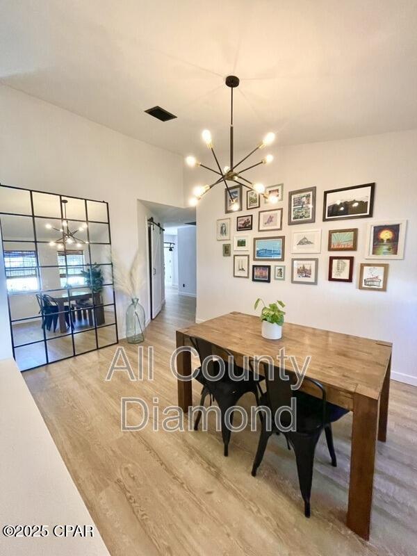 Photo - 205 Covington St