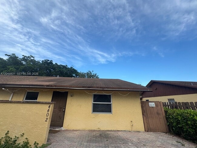 Photo - 4402 NW 5th Ave