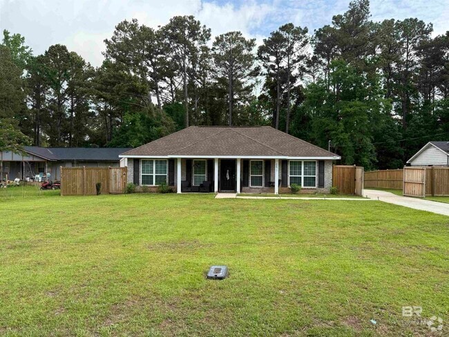 Building Photo - 6877 Park Dr Rental
