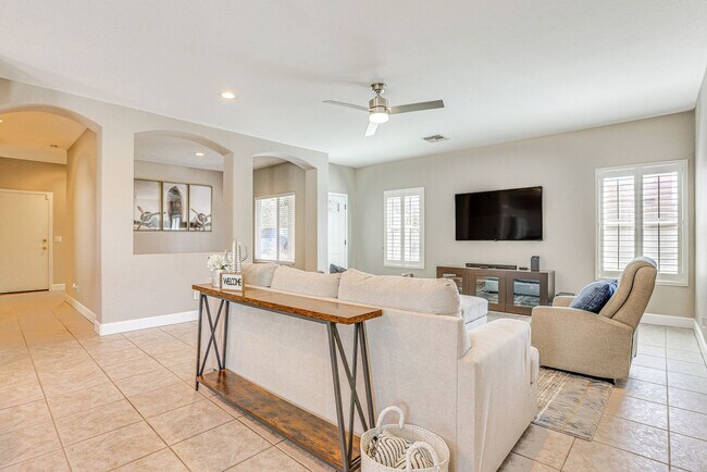 Photo - 11882 W Washington St Unidad SI ID1546460P