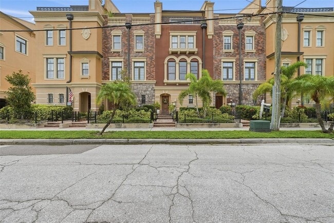 Building Photo - 2236 Soho Bay Ct