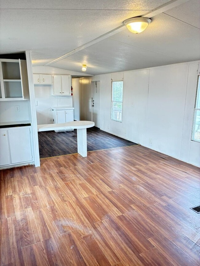 Photo - 2322 Sandy Ridge Dr