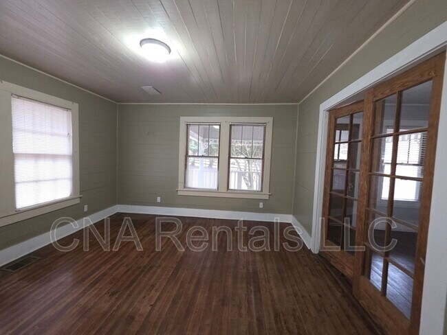 Photo - 170 Red Bank Rd