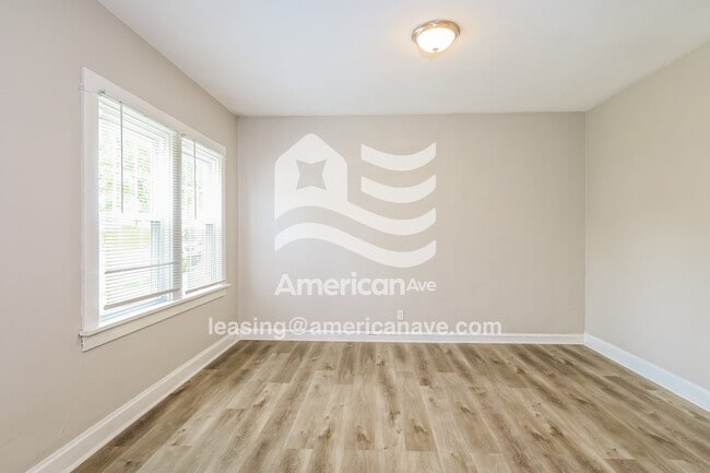 Photo - 4356 Bingham Ave