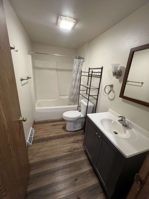 Photo - 702 N Steven Ave