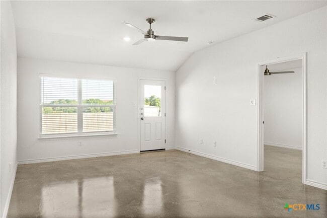 Photo - 1259 Concord Dr