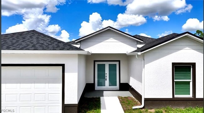 Photo - 825 Porter St E