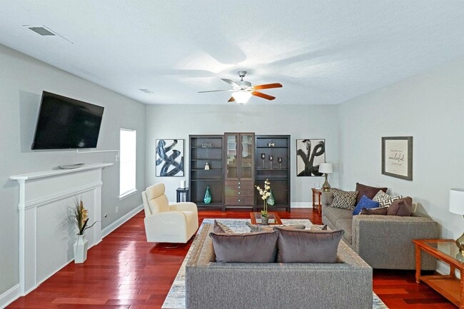 Photo - 1219 Partridge Ln