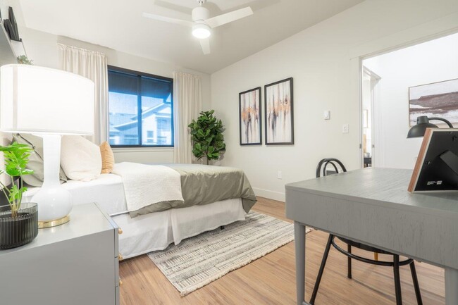 Photo - Sonder Fields Apartments