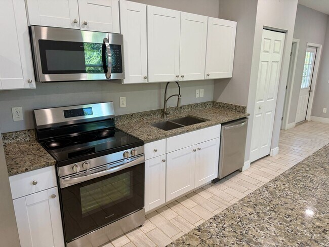 2812 N 75th St Unit B