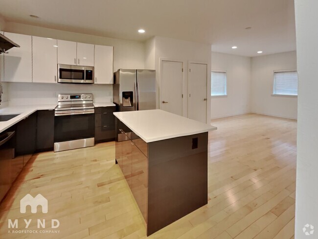 Building Photo - 4206 S Greenbelt Station Dr Rental