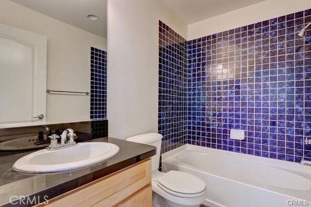 Photo - 1629 W 207th St