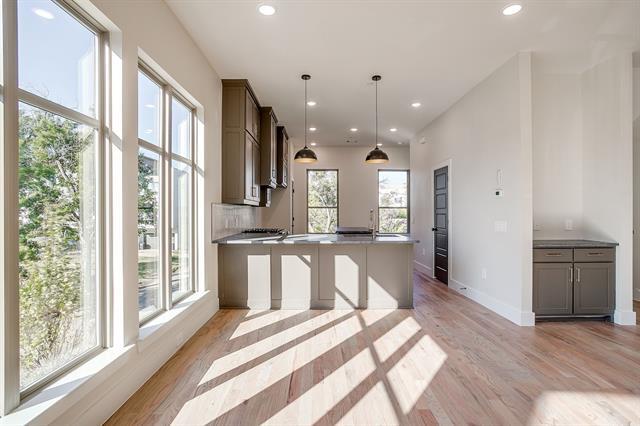 Photo - 2824 Weisenberger St Unit 100