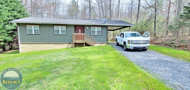 Beautiful 3bd/1ba Home in Lenoir - Beautiful 3bd/1ba Home in Lenoir