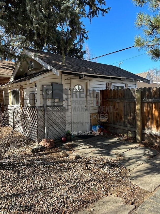 Building Photo - 617 Remington St